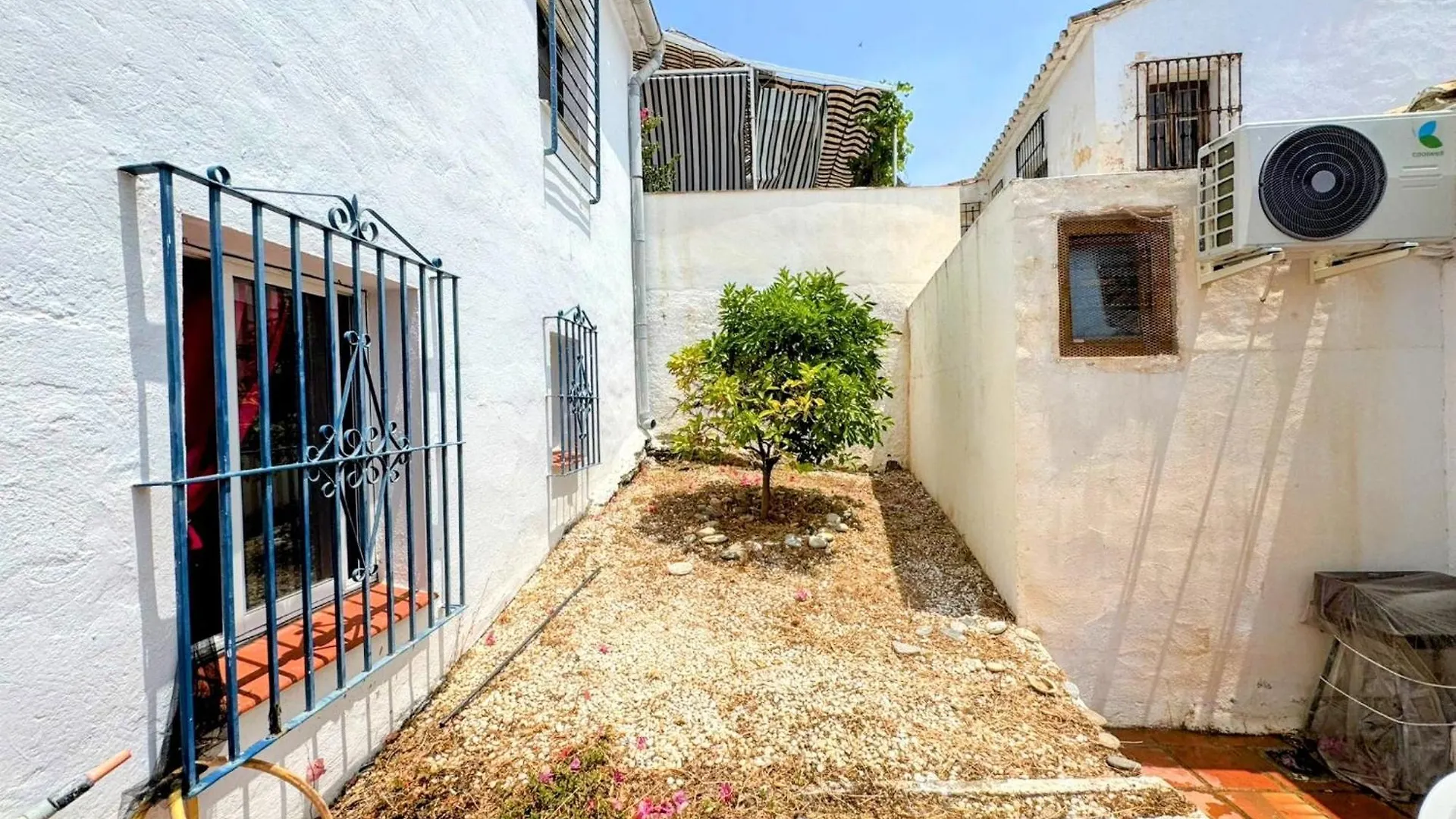 Charming Holiday Home With Pool And Sea View Velez Malaga
