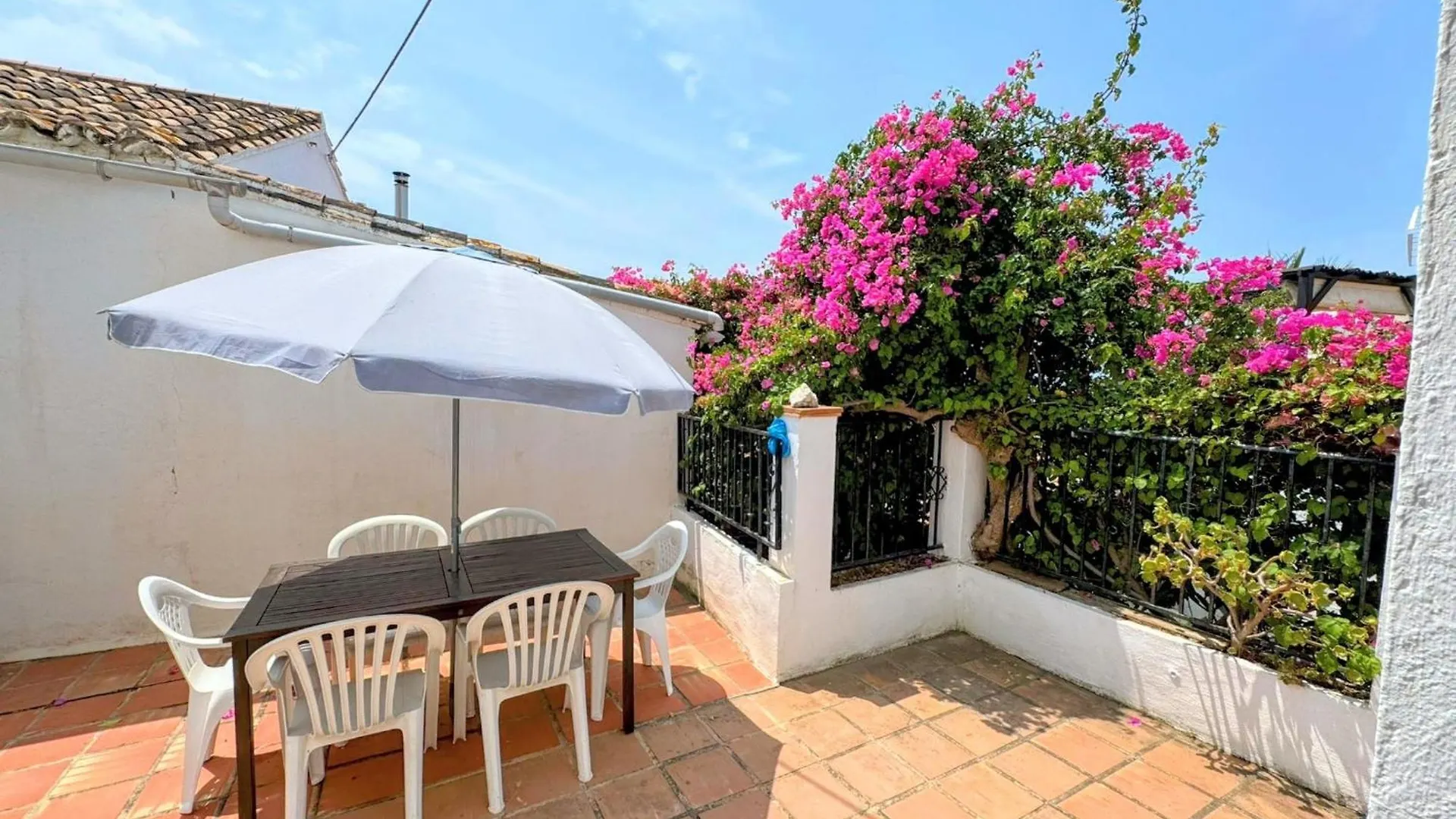 Charming Holiday Home With Pool And Sea View Velez Malaga